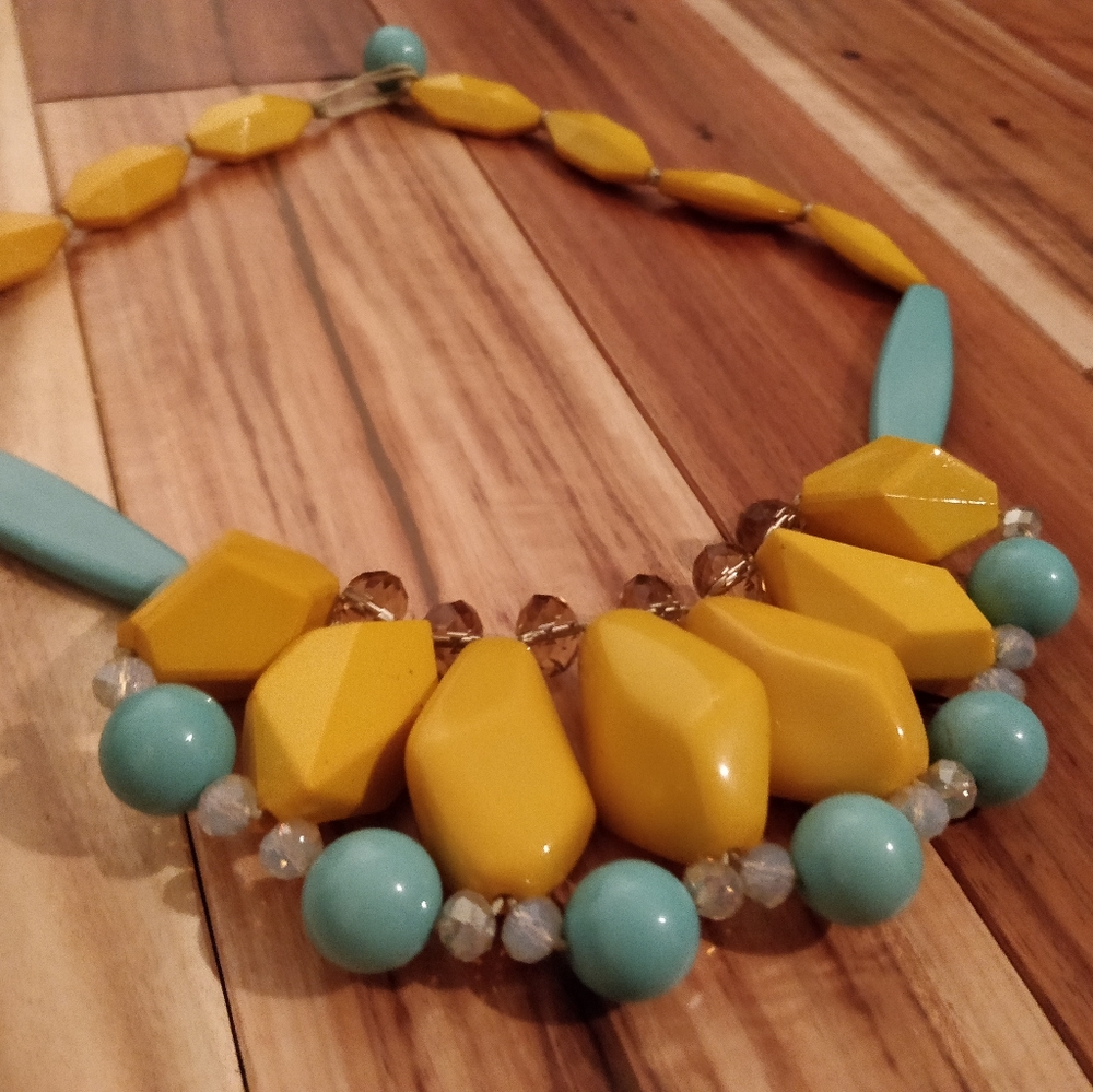 Chunky ModCloth statement necklace